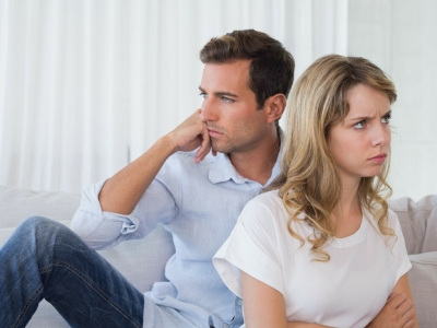 Как жить с ревнивым мужем, если его претензии порой невыносимы. 8 советов женщине, которая хочет сохранить и семью, и спокойствие